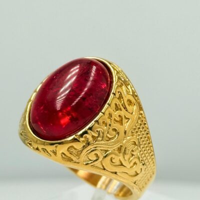 anillo con piedra roja 14k